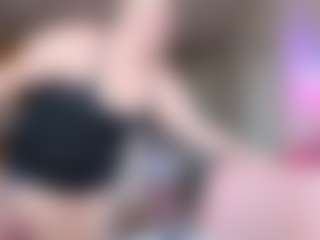 Piggy Rose's Live Sex Cam Show