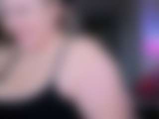 Piggy Rose's Live Sex Cam Show