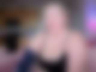 Piggy Rose's Live Sex Cam Show