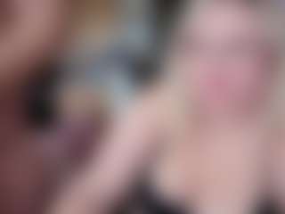 Live cam show with Piggy Rose - Squirt on Strip Flash - Live Sex Shows