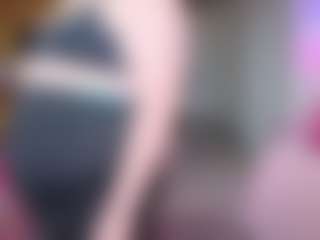 Piggy Rose's Live Sex Cam Show
