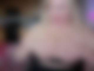 Piggy Rose's Live Sex Cam Show