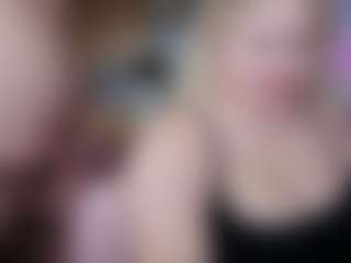Piggy Rose's Live Sex Cam Show