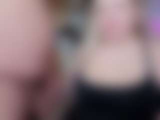 Piggy Rose's Live Sex Cam Show