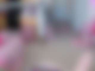 Live cam show with Piggy Rose - Student on Camsoda
