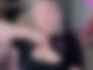 Live cam show with Piggy Rose - Foot Fetish on camwithhim.com
