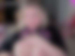 Piggy Rose's Live Sex Cam Show
