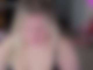 Piggy Rose's Live Sex Cam Show
