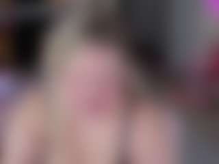 Piggy Rose's Live Sex Cam Show