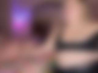 Piggy Rose's Live Sex Cam Show