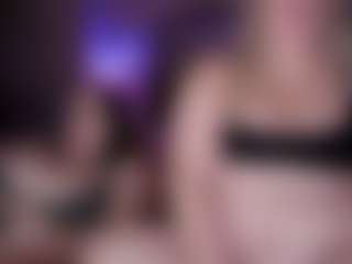Piggy Rose's Live Sex Cam Show