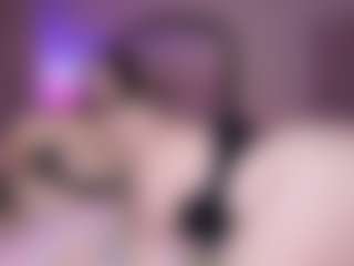 Live cam show with Piggy Rose - Big Ass on Soda Cam