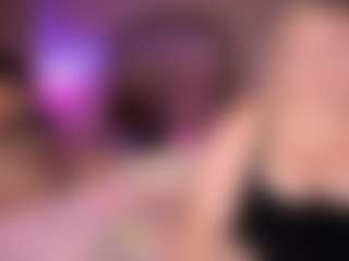 Piggy Rose's Live Sex Cam Show