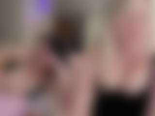 Piggy Rose's Live Sex Cam Show