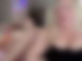 Piggy Rose's Live Sex Cam Show