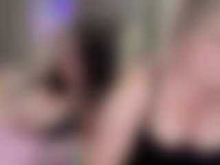 Piggy Rose's Live Sex Cam Show