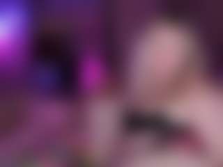 Piggy Rose's Live Sex Cam Show