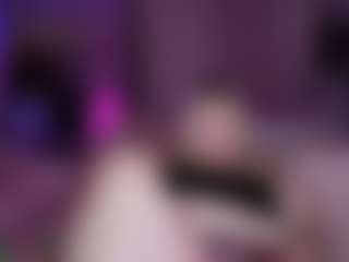 Piggy Rose's Live Sex Cam Show