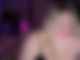 Piggy Rose's Live Sex Cam Show