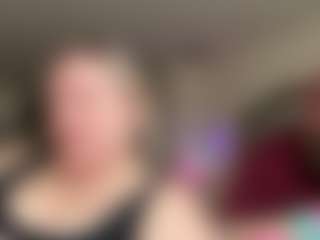 Piggy Rose 🐷🌹's Live Sex Cam Show