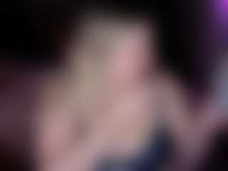 Piggy Rose 🐷🌹's Live Sex Cam Show