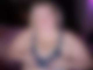 Piggy Rose 🐷🌹's Live Sex Cam Show
