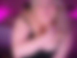 Piggy Rose 🐷🌹's Live Sex Cam Show