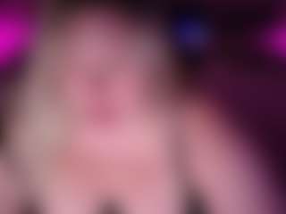 Live cam show with Piggy Rose 🐷🌹 - Toys MILF on Camsoda