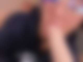 Aily Yozuko's Live Sex Cam Show
