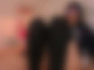Aily Yozuko's Live Sex Cam Show