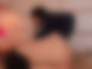Aily Yozuko's Live Sex Cam Show