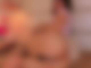 Aily Yozuko's Live Sex Cam Show