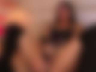 Aily Yozuko's Live Sex Cam Show