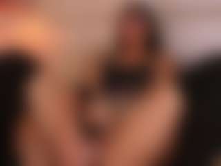 Aily Yozuko's Live Sex Cam Show
