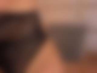 Aily Yozuko's Live Sex Cam Show