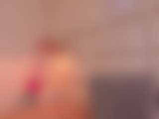 Live cam show with Aily Yozuko - Teen (18+) on Camsoda