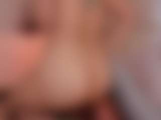 Aily Yozuko's Live Sex Cam Show