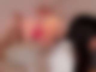 Aily Yozuko's Live Sex Cam Show