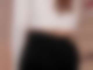 Aily Yozuko's Live Sex Cam Show