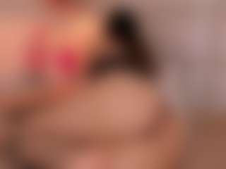 Live cam show with Aily Yozuko - Petite on Camming Site