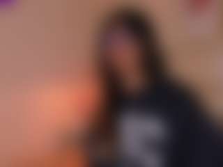 Aily Yozuko's Live Sex Cam Show