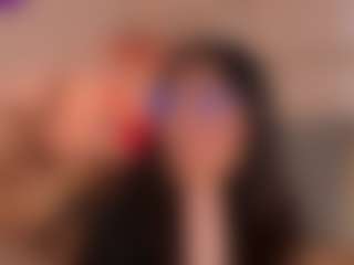 Live cam show with Aily Yozuko - Asian Granny on Fling VIP Chat