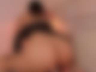 Aily Yozuko's Live Sex Cam Show