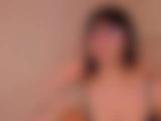 Live cam show with Aily Yozuko - Asian Lovense on Gym Cam Girls