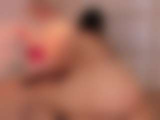 Aily Yozuko's Live Sex Cam Show
