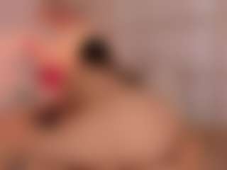 Aily Yozuko's Live Sex Cam Show