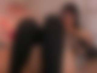 Aily Yozuko's Live Sex Cam Show