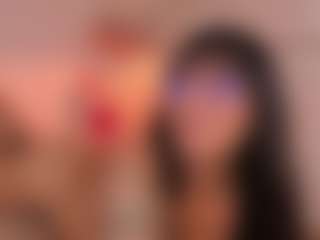Aily Yozuko's Live Sex Cam Show