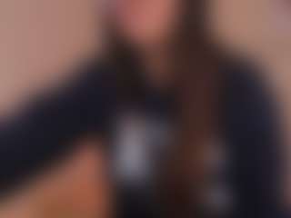 Aily Yozuko's Live Sex Cam Show