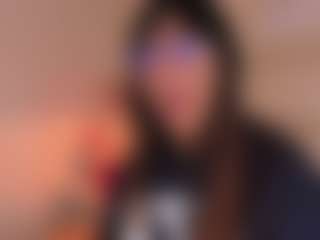 Aily Yozuko's Live Sex Cam Show